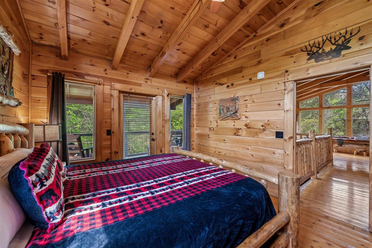 35Bedroom