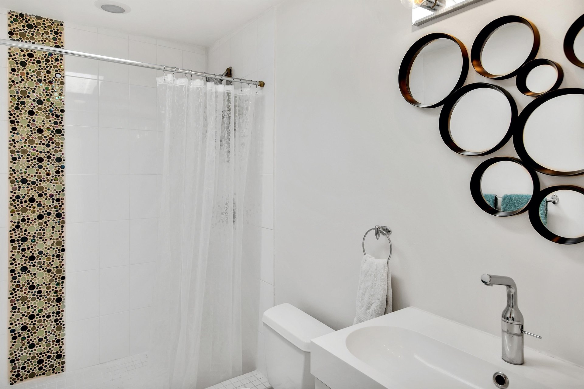 Ensuite bath