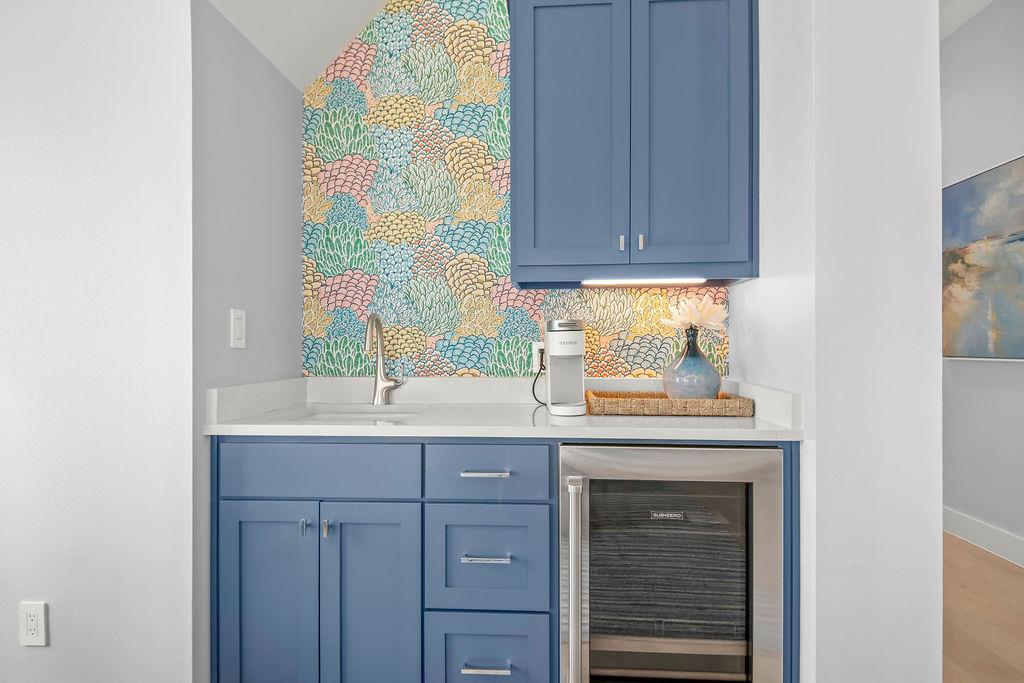 Coffee Bar, 3rd Floor