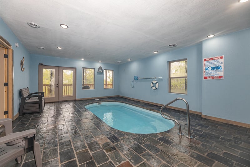 Pool at Everlys Splash, a 4 bedroom cabin rental located in Pigeon Forge