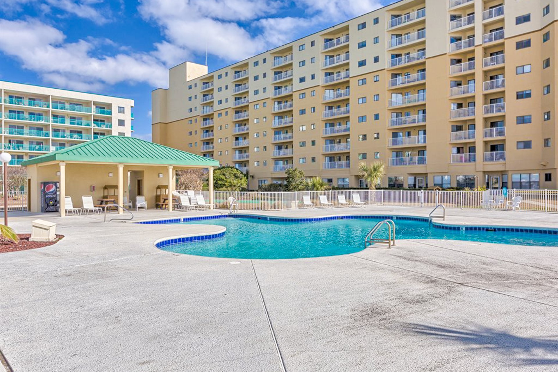 Plantation Palms 6302 25