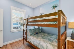 Full Over Full Bunk Bedroom