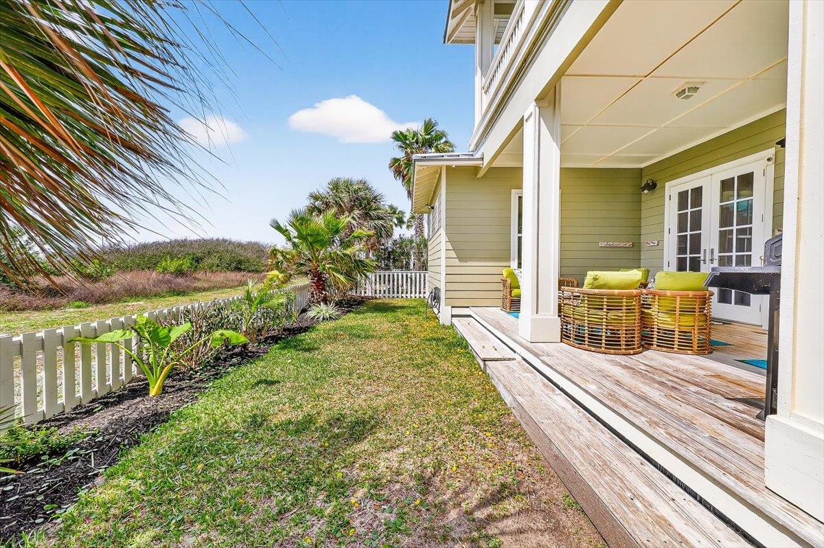 1st Floor, Backyard