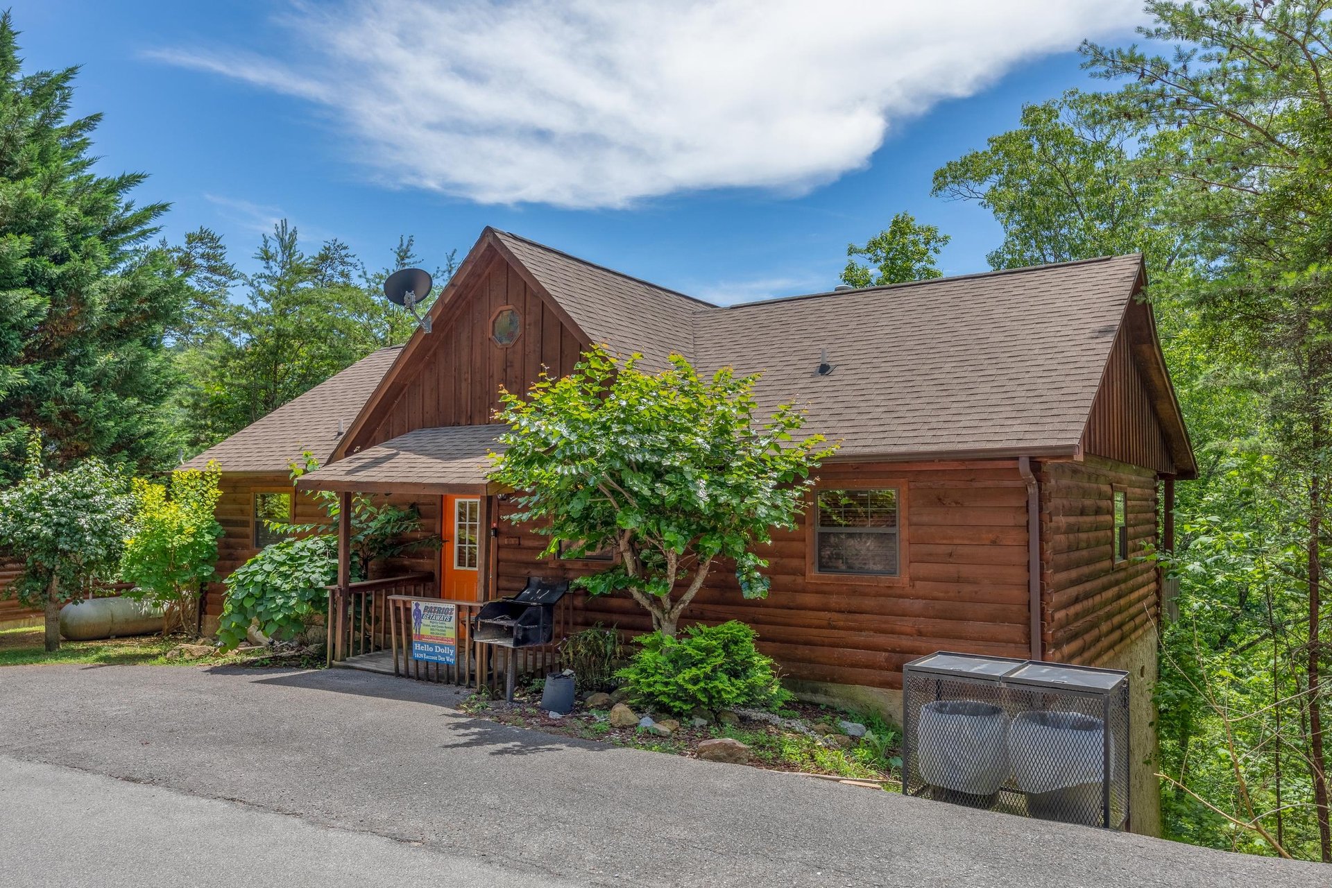 Hello Dolly, a 1 bedroom cabin rental located in Pigeon Forge