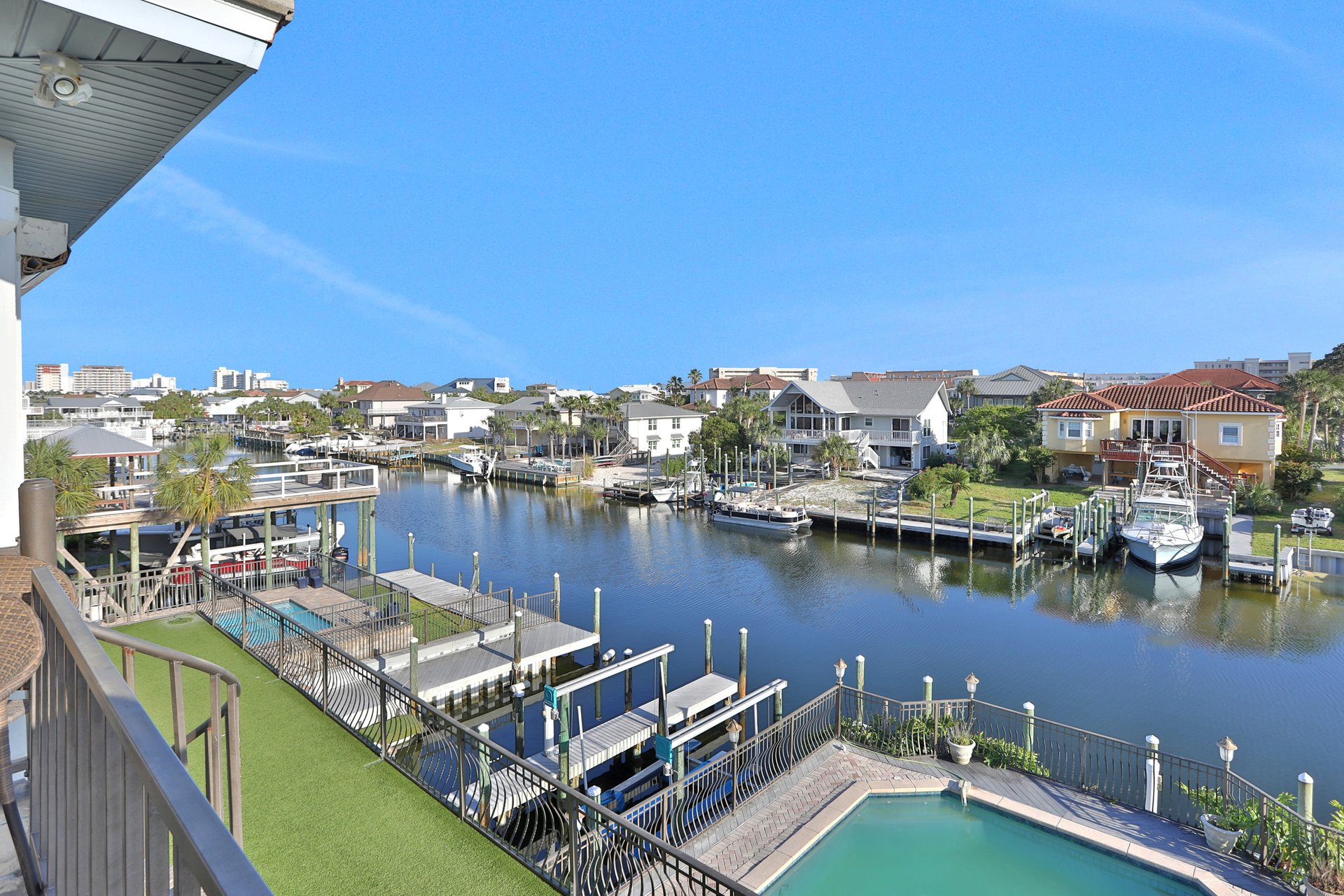 Destin on the Water 24