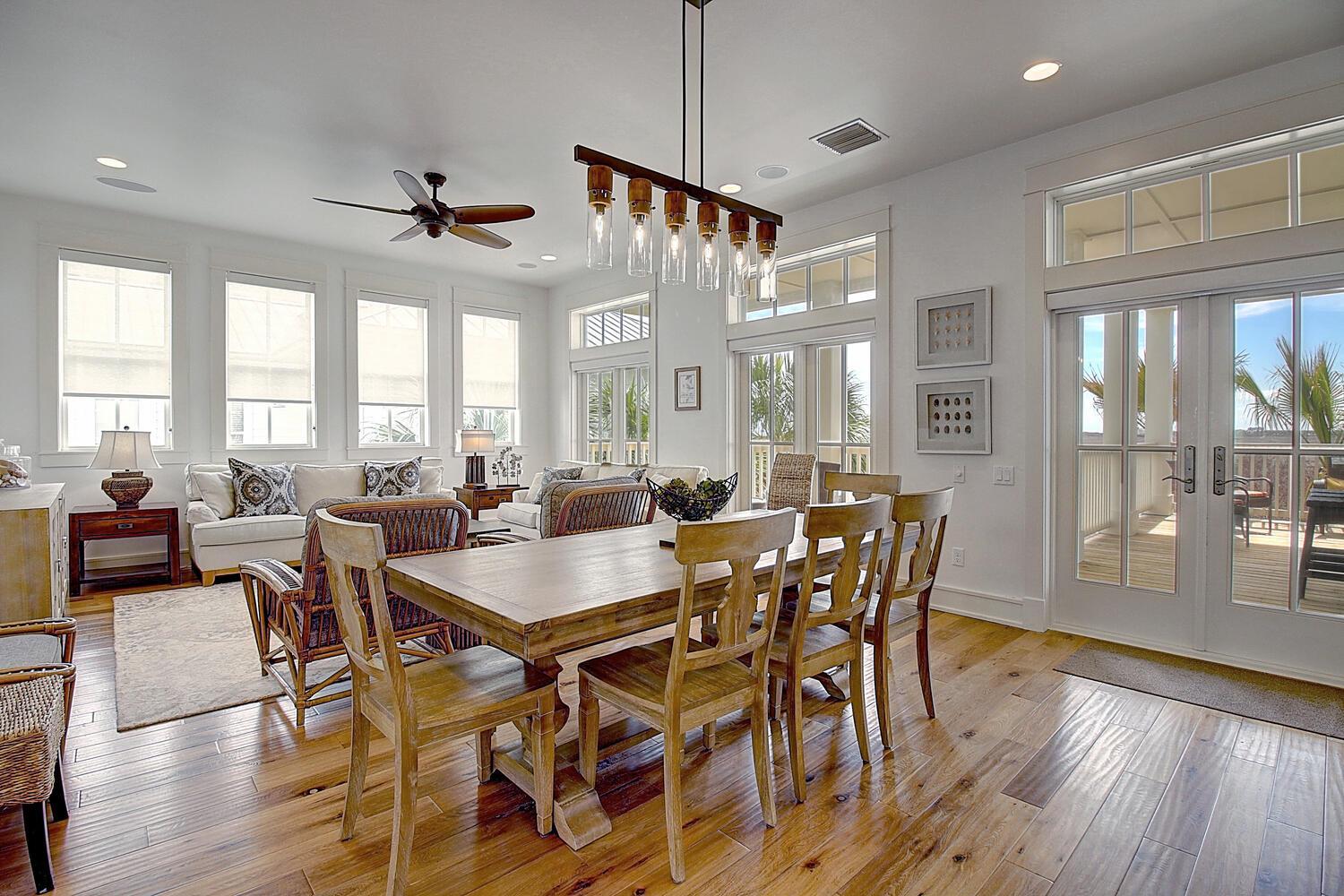 2nd Floor, Dining Area