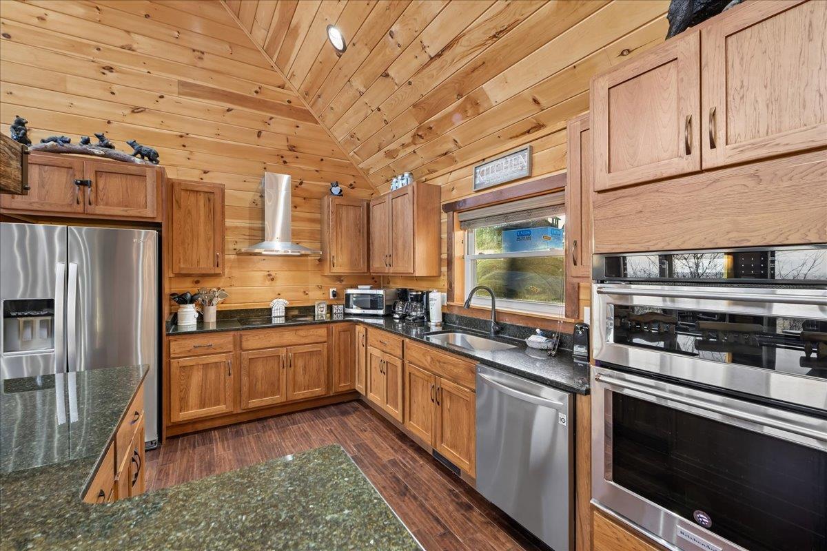 19Kitchen