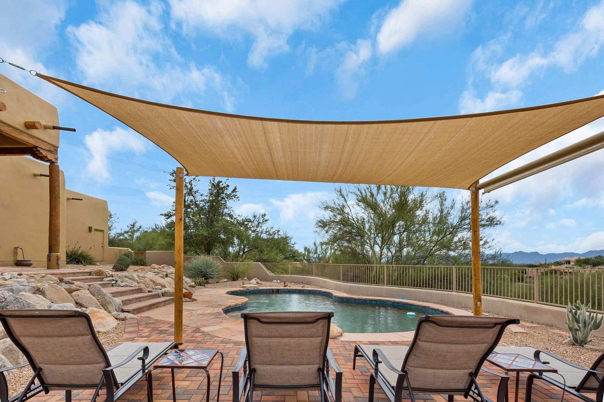 Lounging area