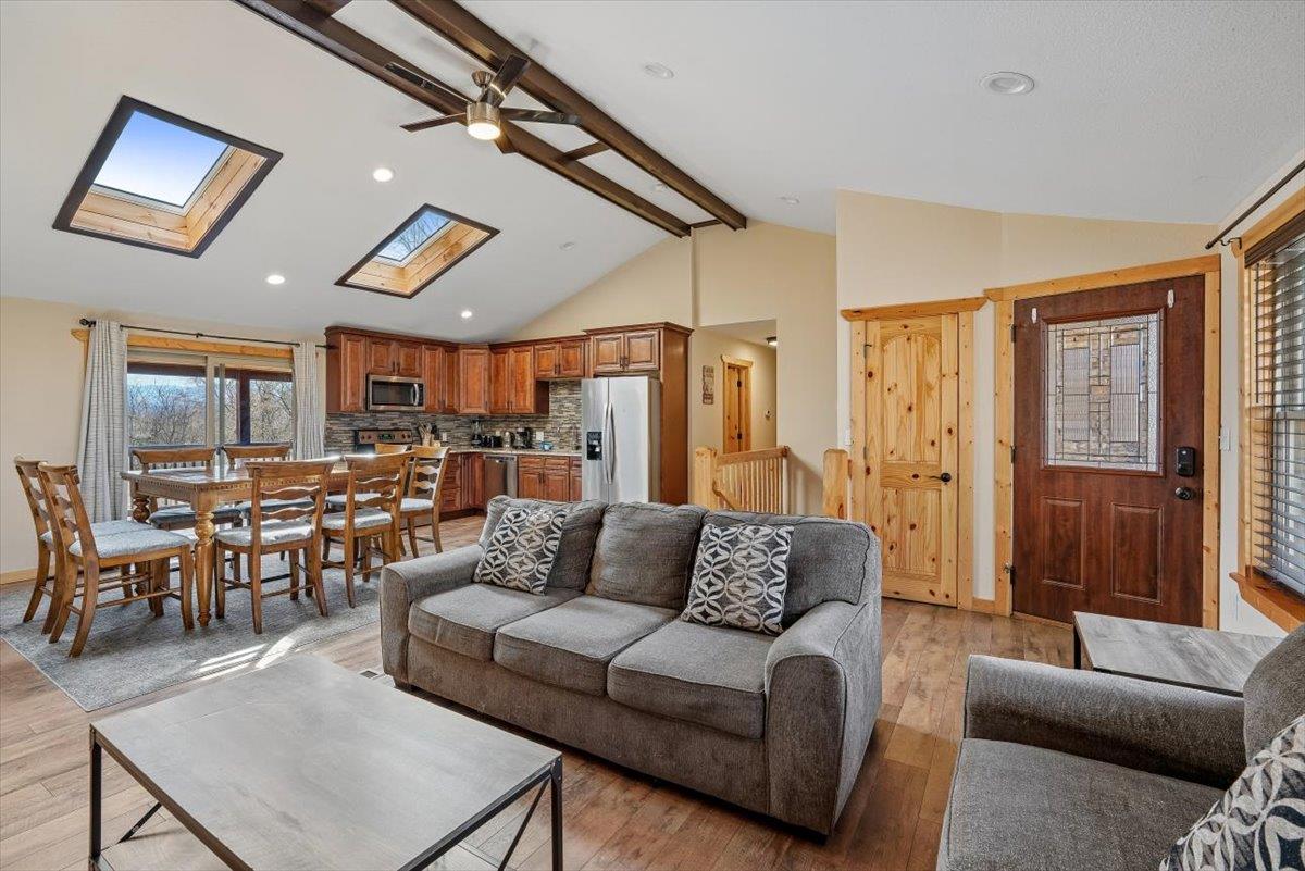 15Living Room