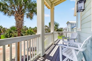 2nd Floor, Front Balcony