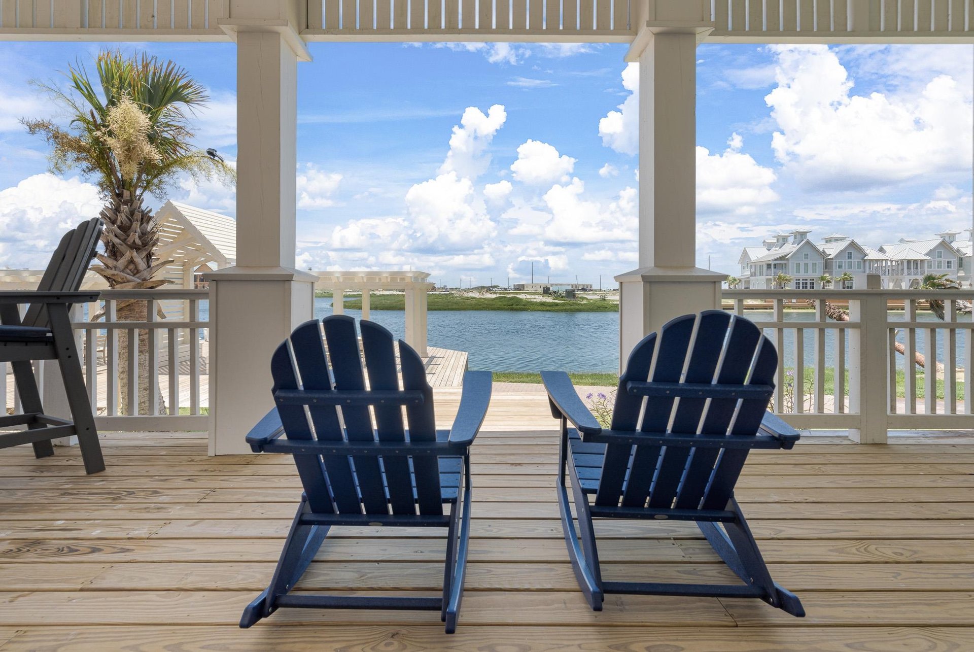 1st Floor Outdoor Seating