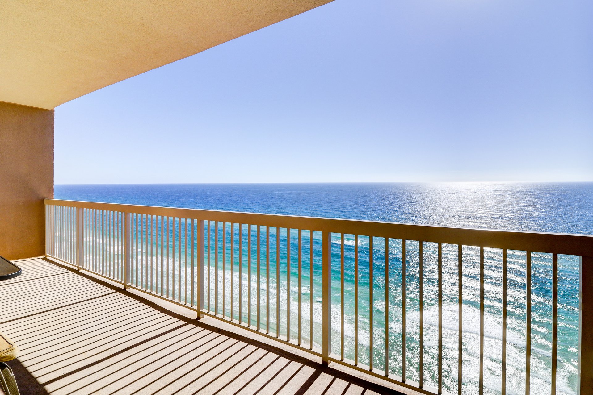 Sunrise Beach 2107  Beachfront Condo 3