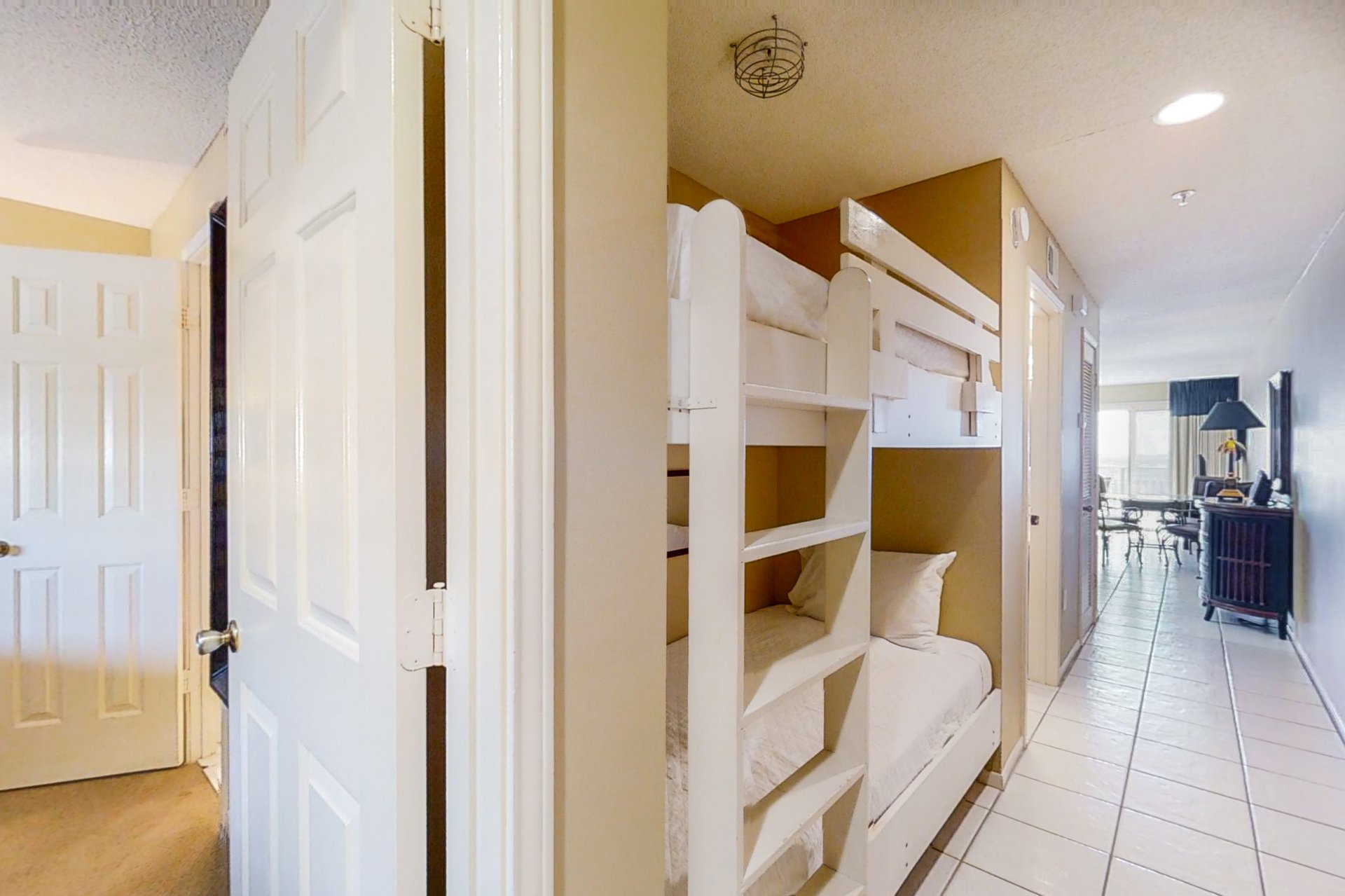 Crystal Sands 210A 17