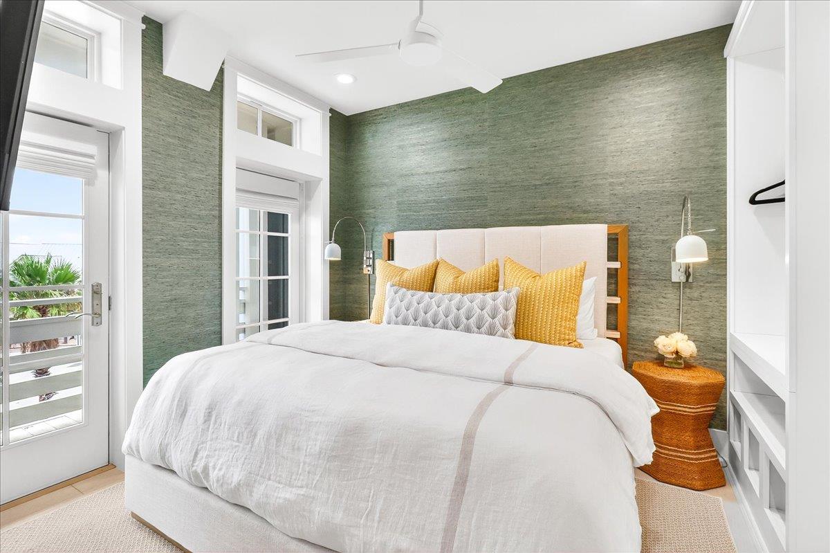 1st Floor, Primary King Bedroom