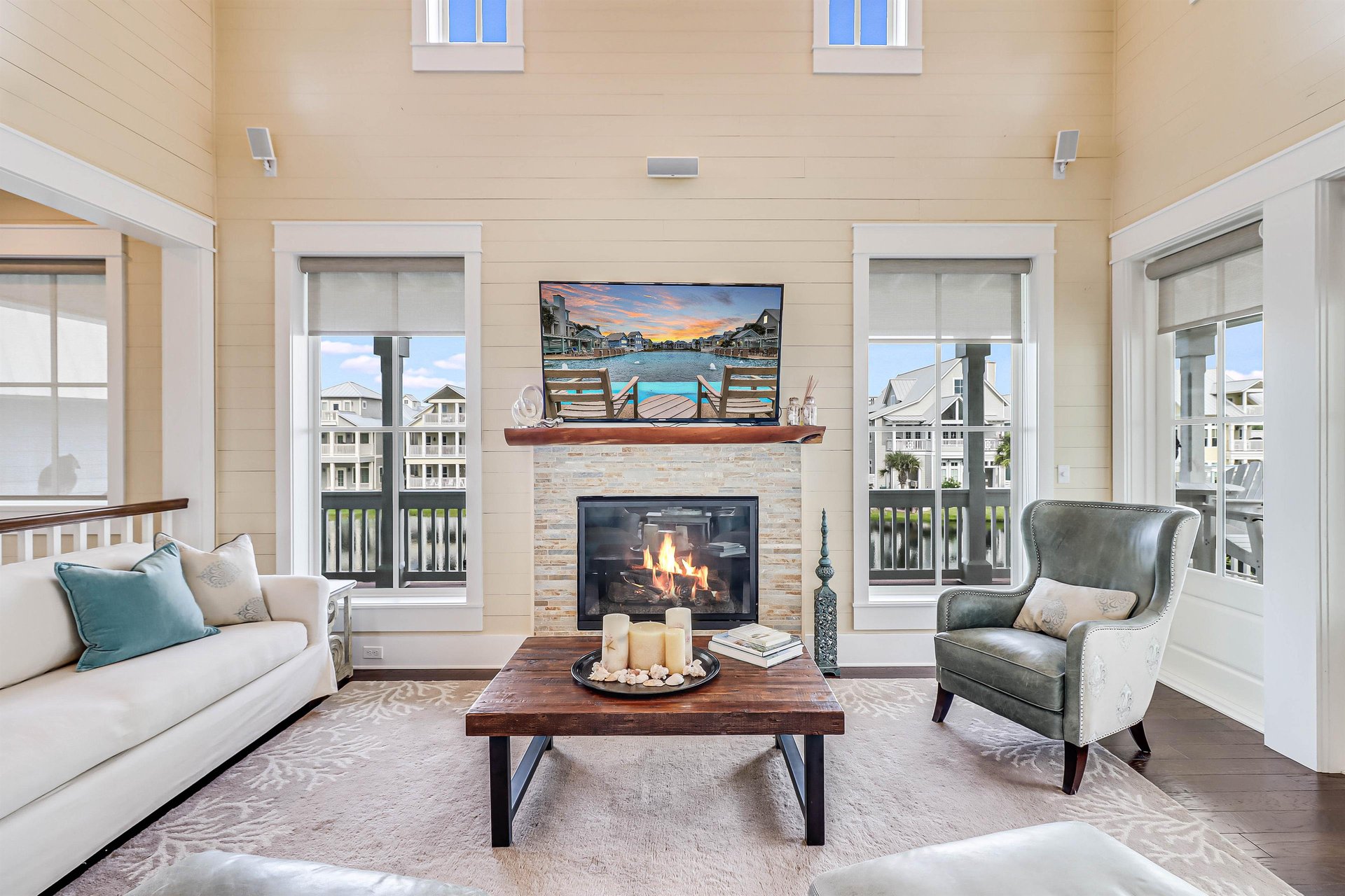 Living Area, 2nd Floor