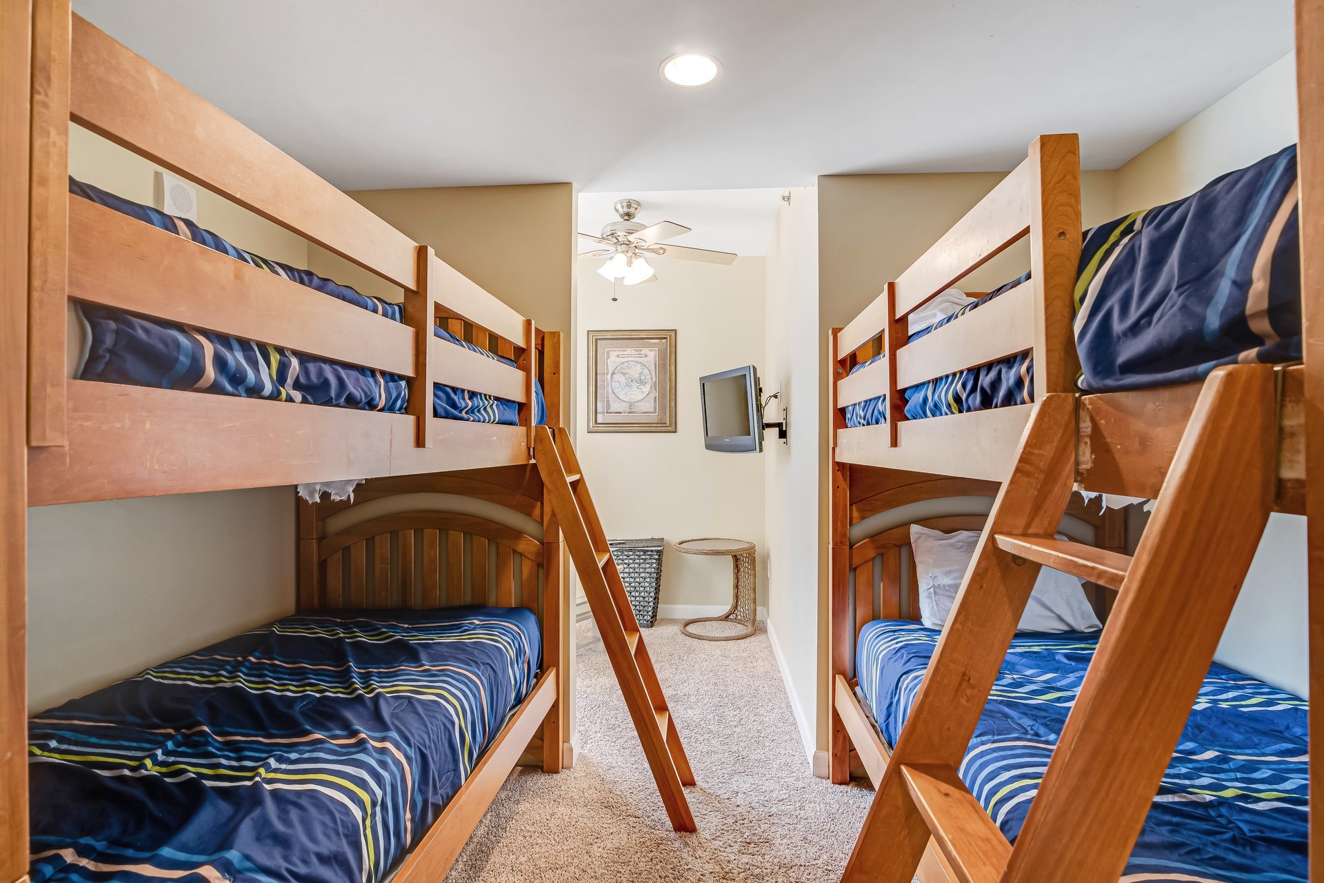 Splash Resort 2101E 21