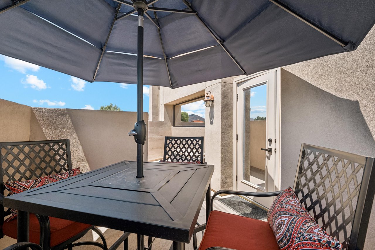 Upstairs balcony