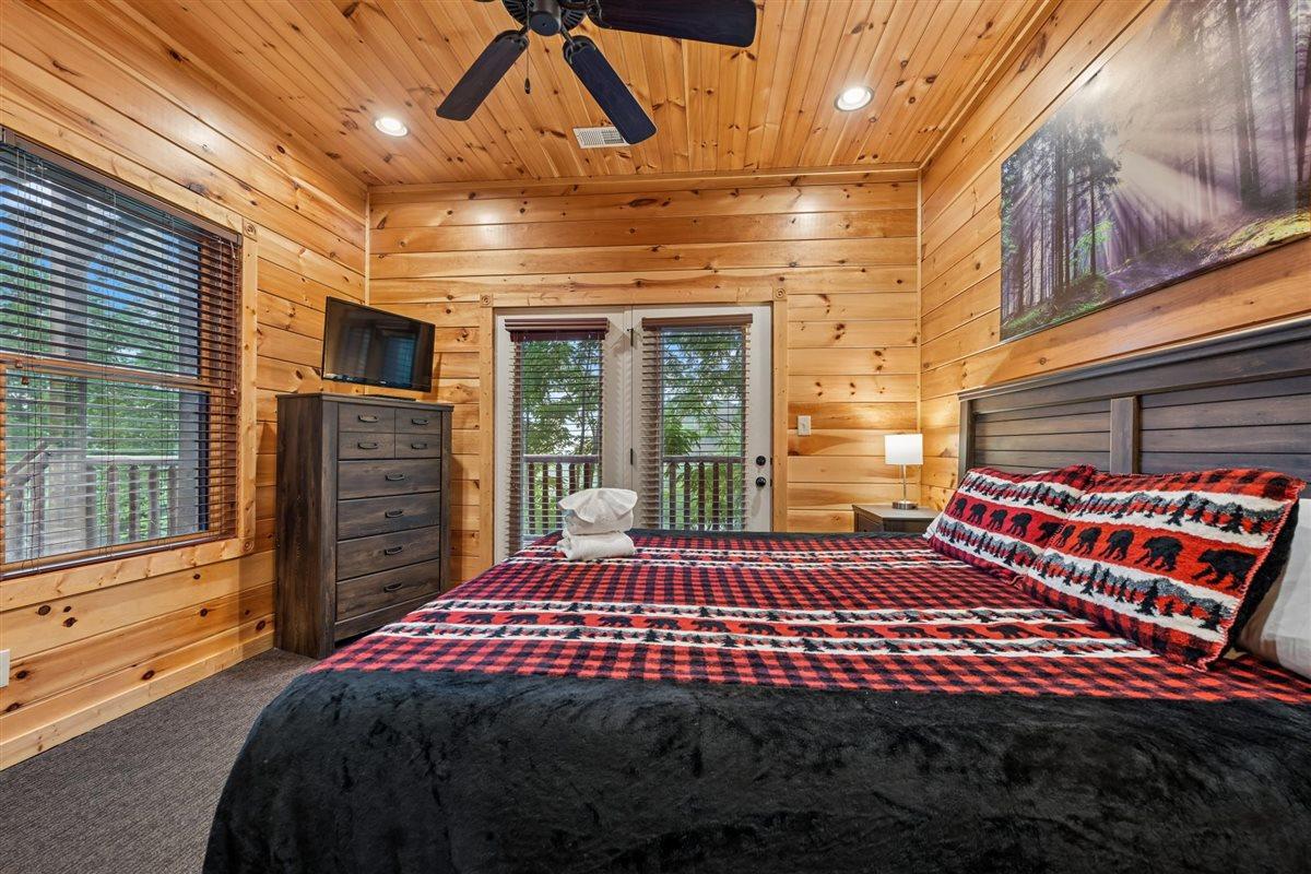 102Bedroom