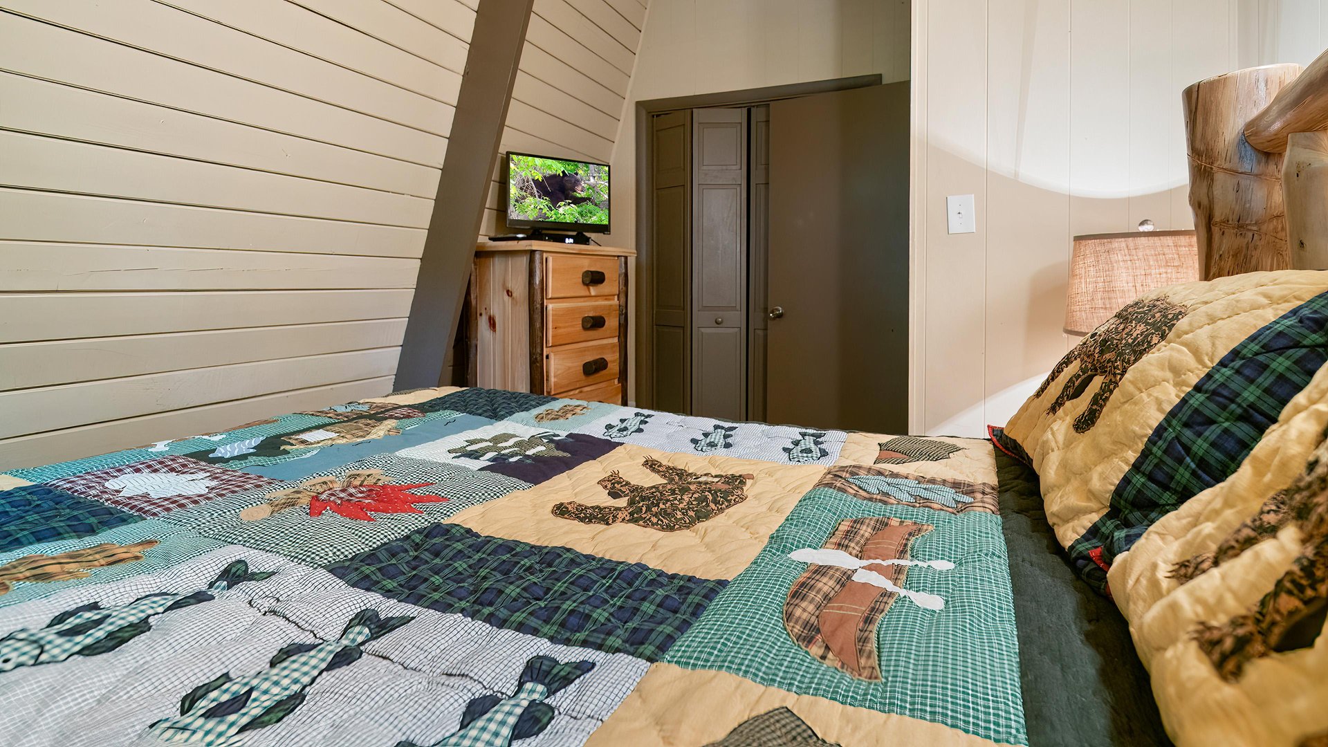 Gatlinburg Lodge Int 024original