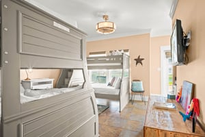 1st Floor Bunk Room
