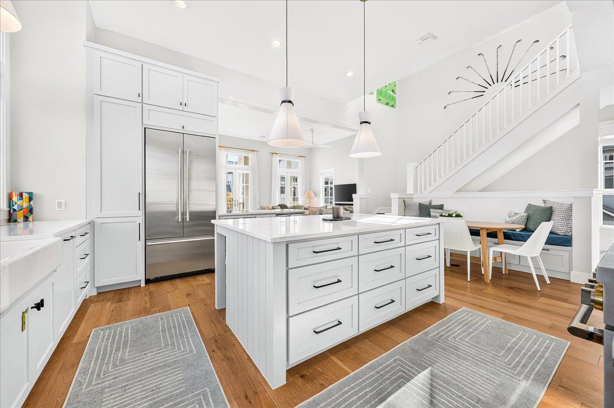 Kitchen, 2nd Floor