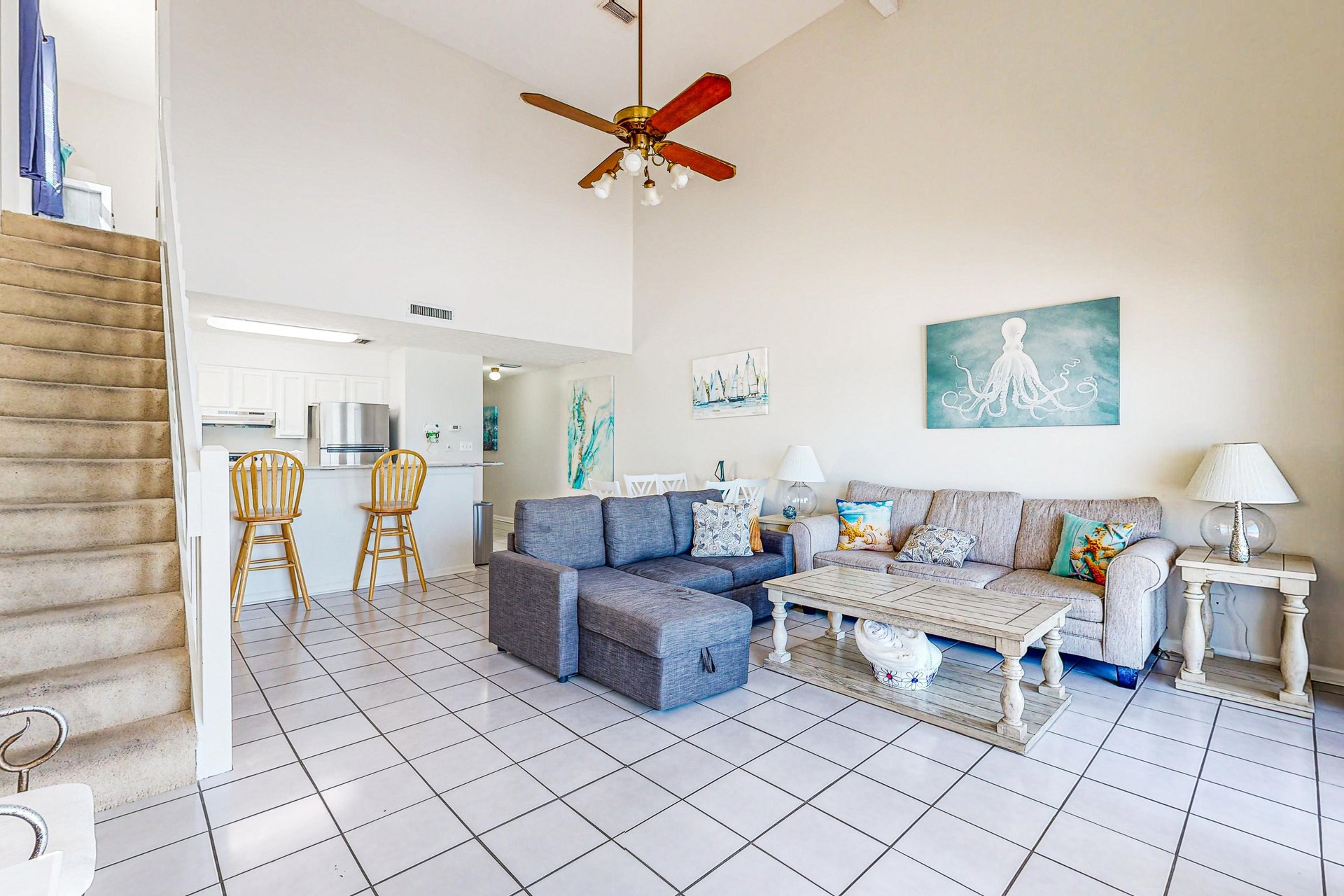 Eastern Shores 215 4