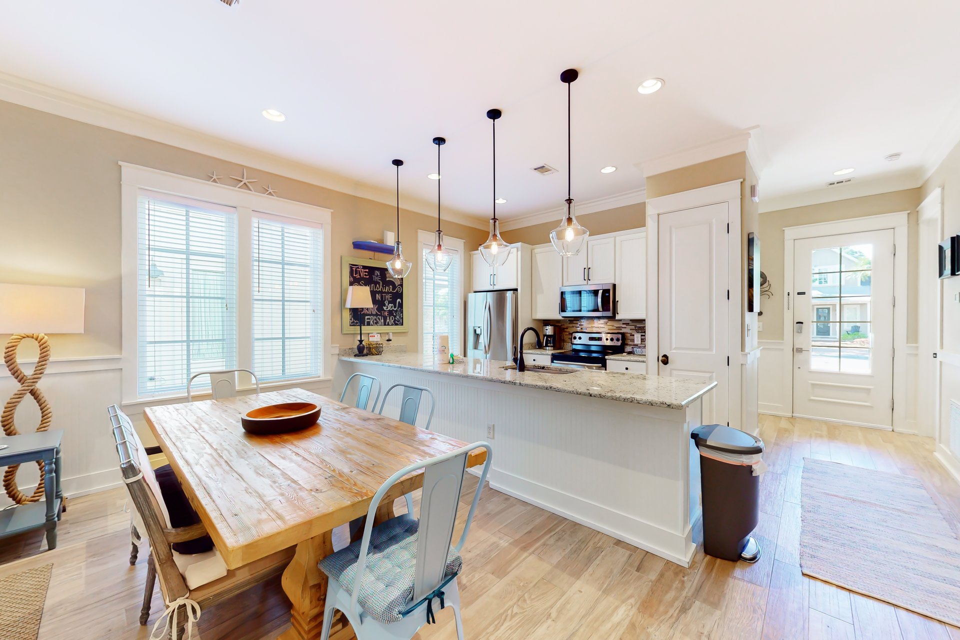 Bungalos at Sandestin Barefoot Bungalo 7