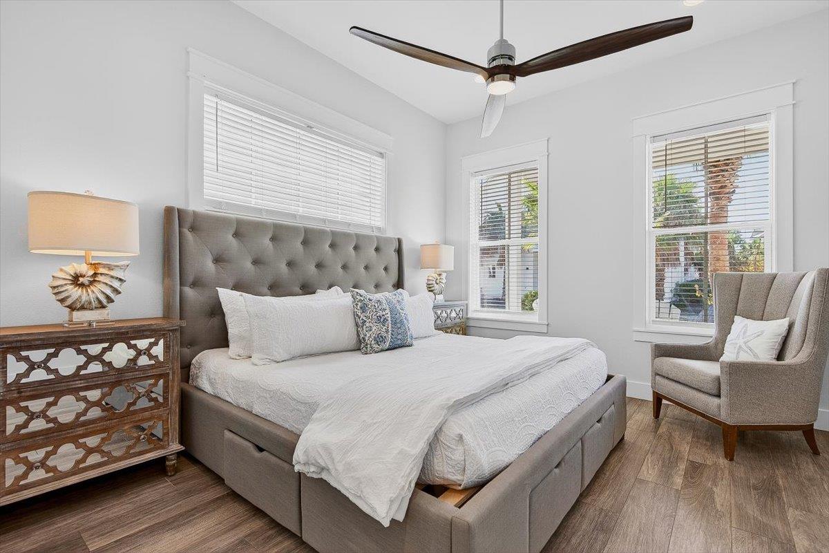 King Bedroom Suite, 1st Floor