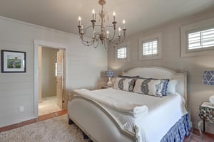 2nd Floor King Suite