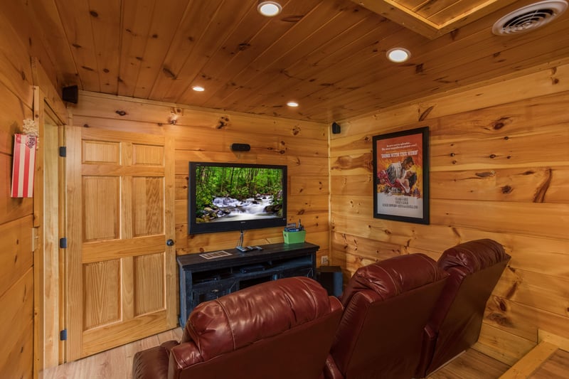 Theater room at Graceland, a 4bedroom cabin rental located in Pigeon Forge