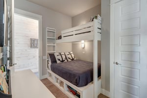 Bunk Room, 1st Floor