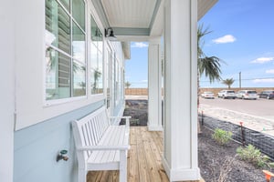 Side Patio, 1st Floor