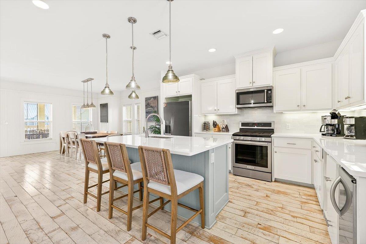 2nd Floor, Kitchen