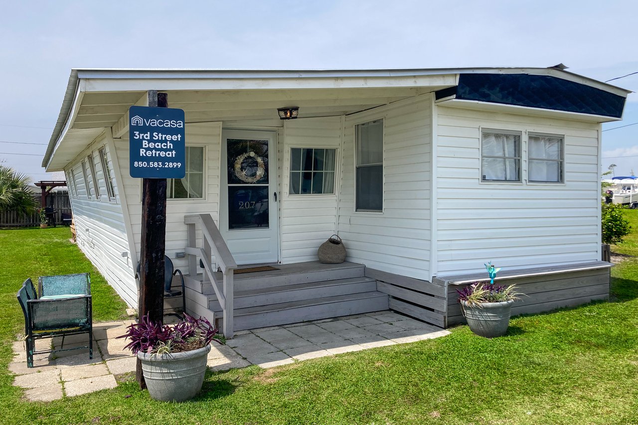 3rd Street Beach Retreat 1