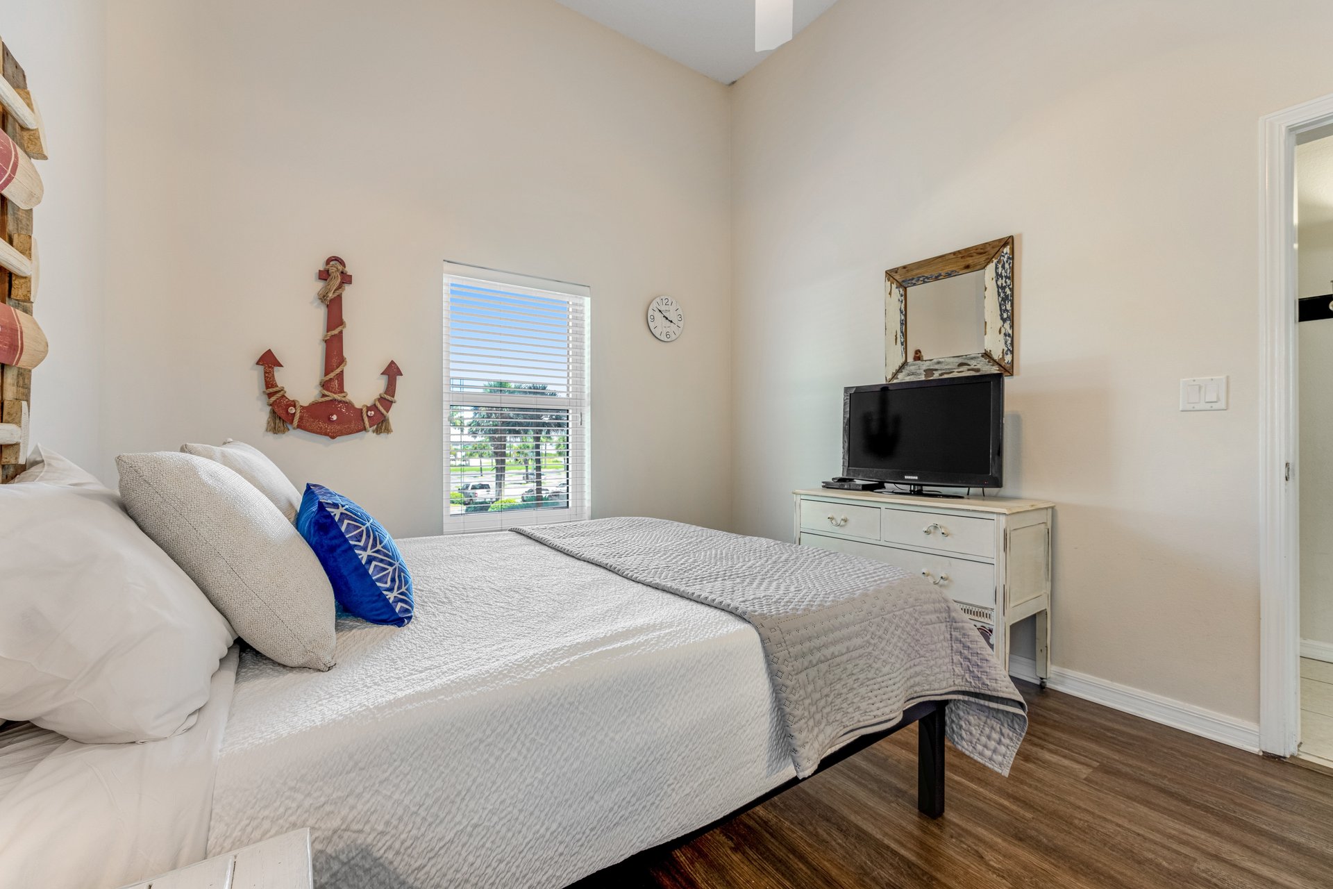 Summerwind West 0104 26