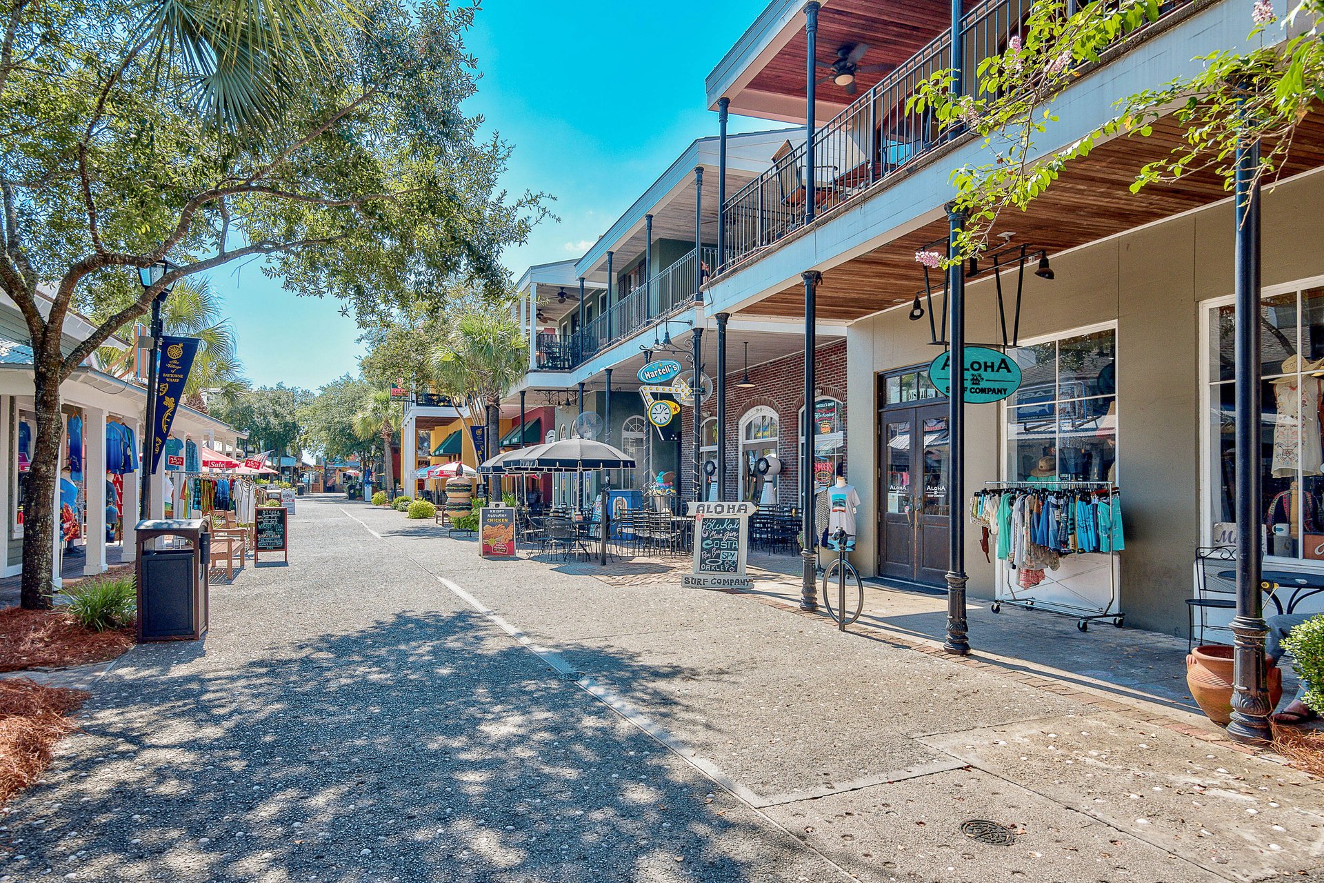 Sunny Destination 26