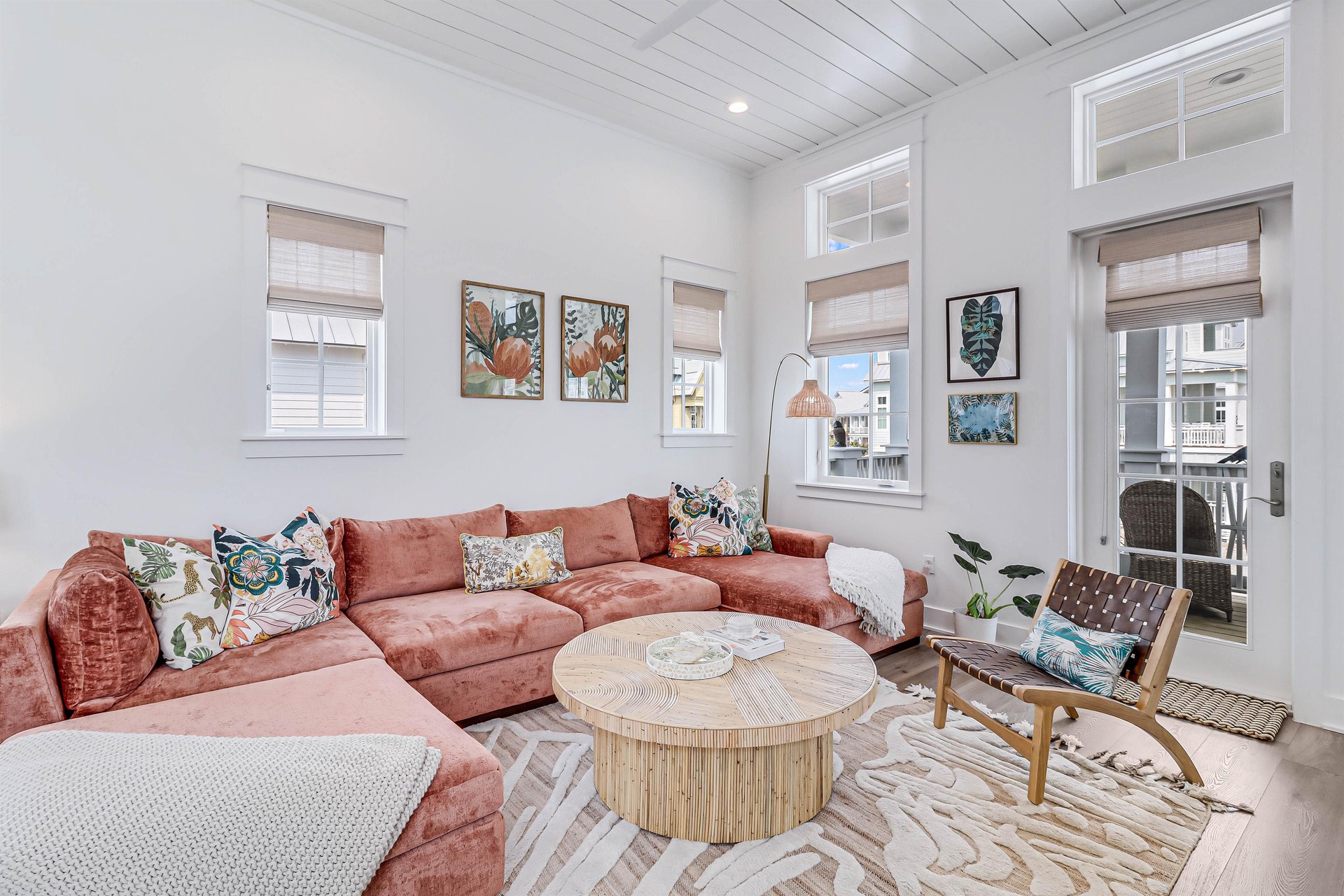 Living Area, 2nd Floor