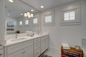 Primary King En Suite Bathroom, 3rd Floor