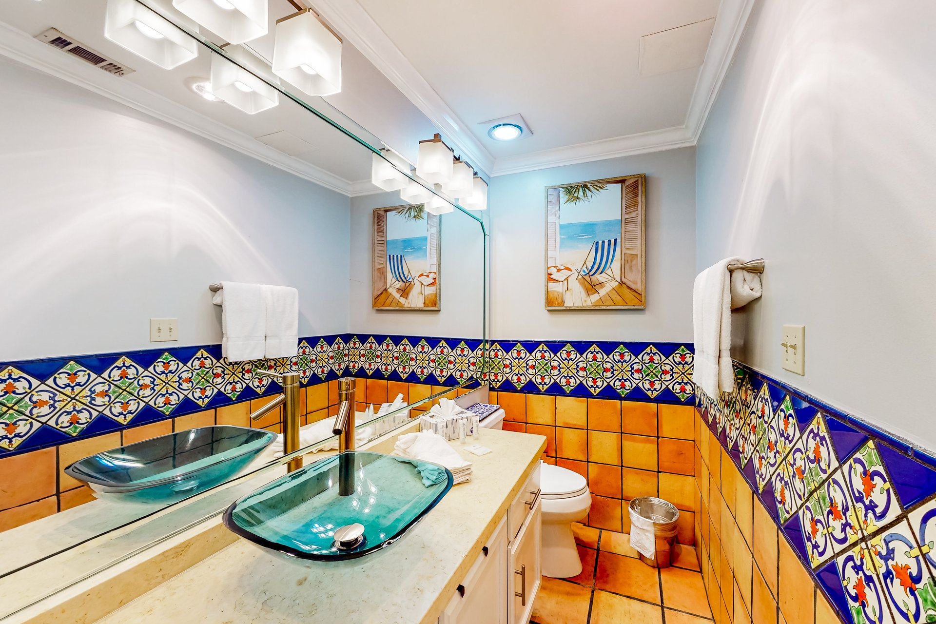 Sun King Yacht Club 2C 24