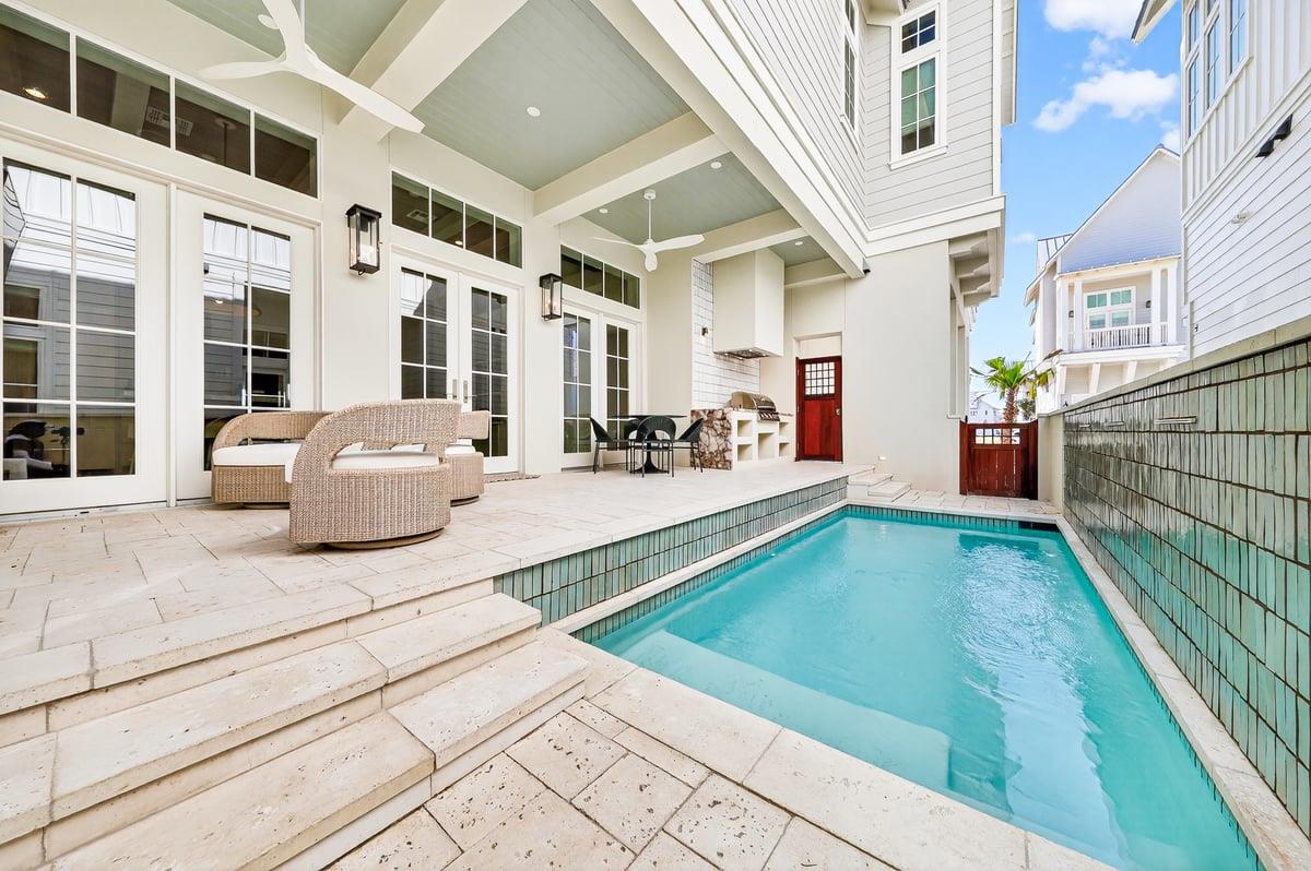 Private Pool Courtyard, 1st Floor