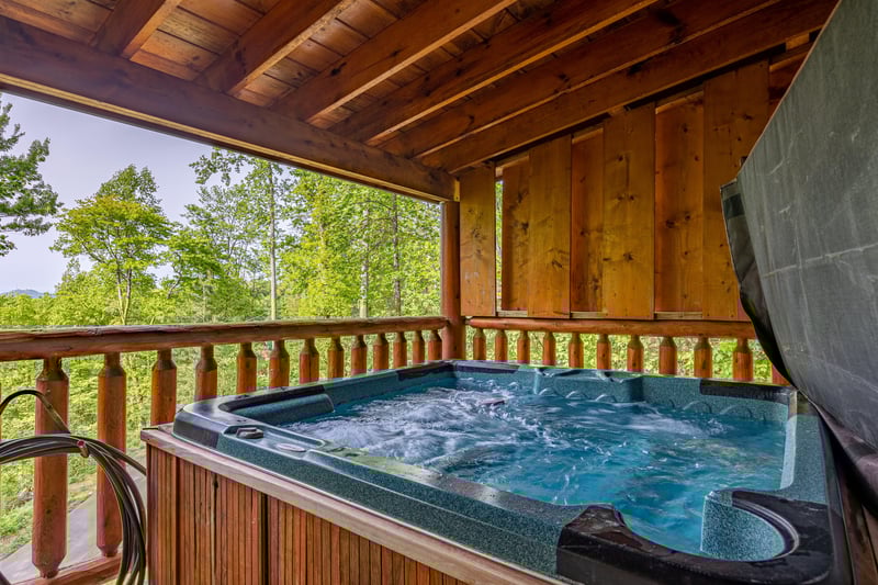 Hot Tub at Dukes Den