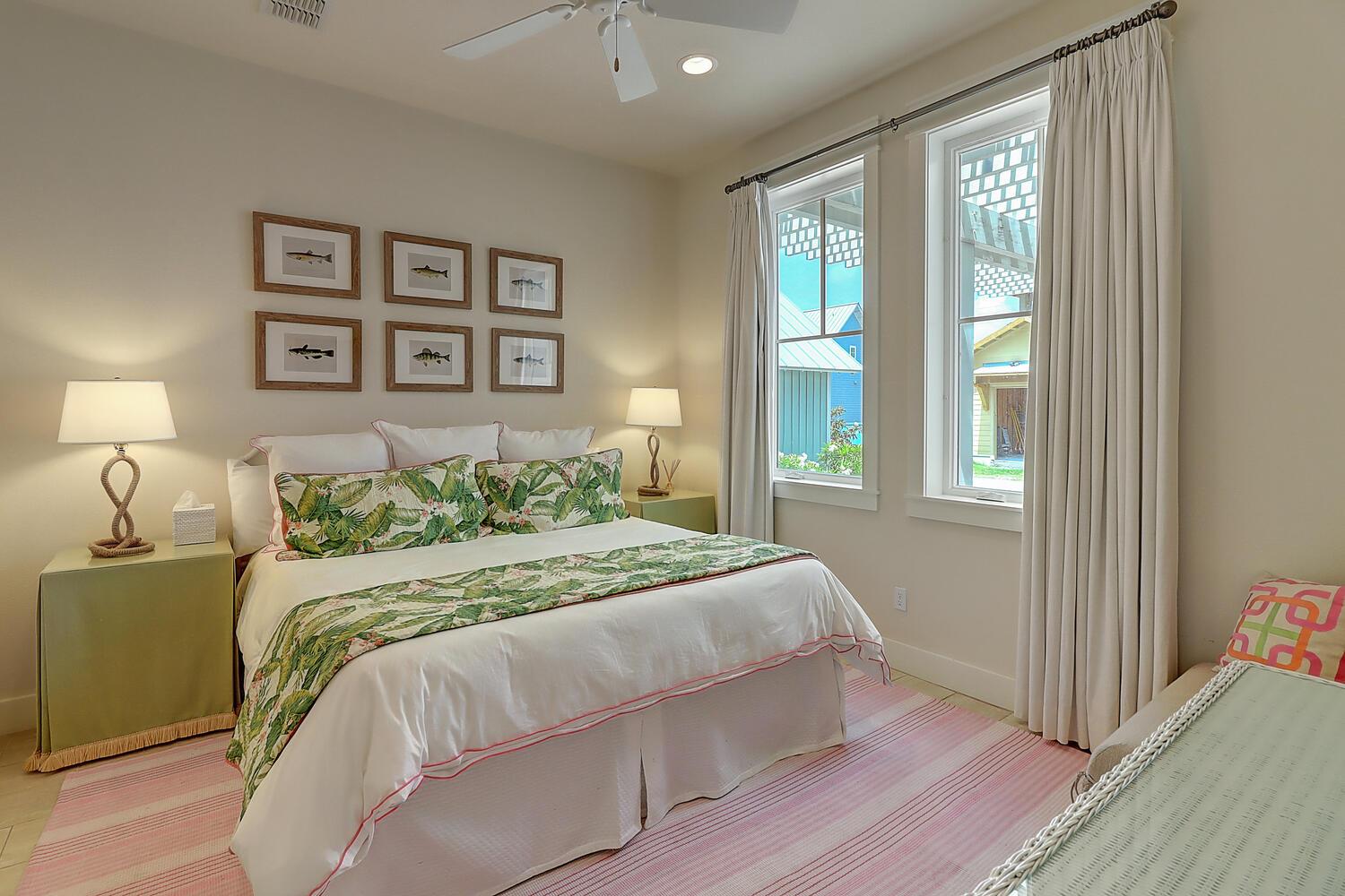 King Bedroom, 1st Floor