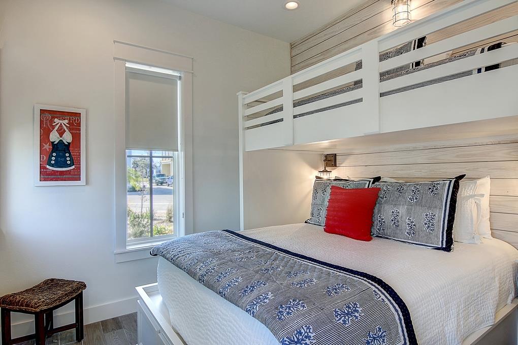 Bunk Room, 1st Floor