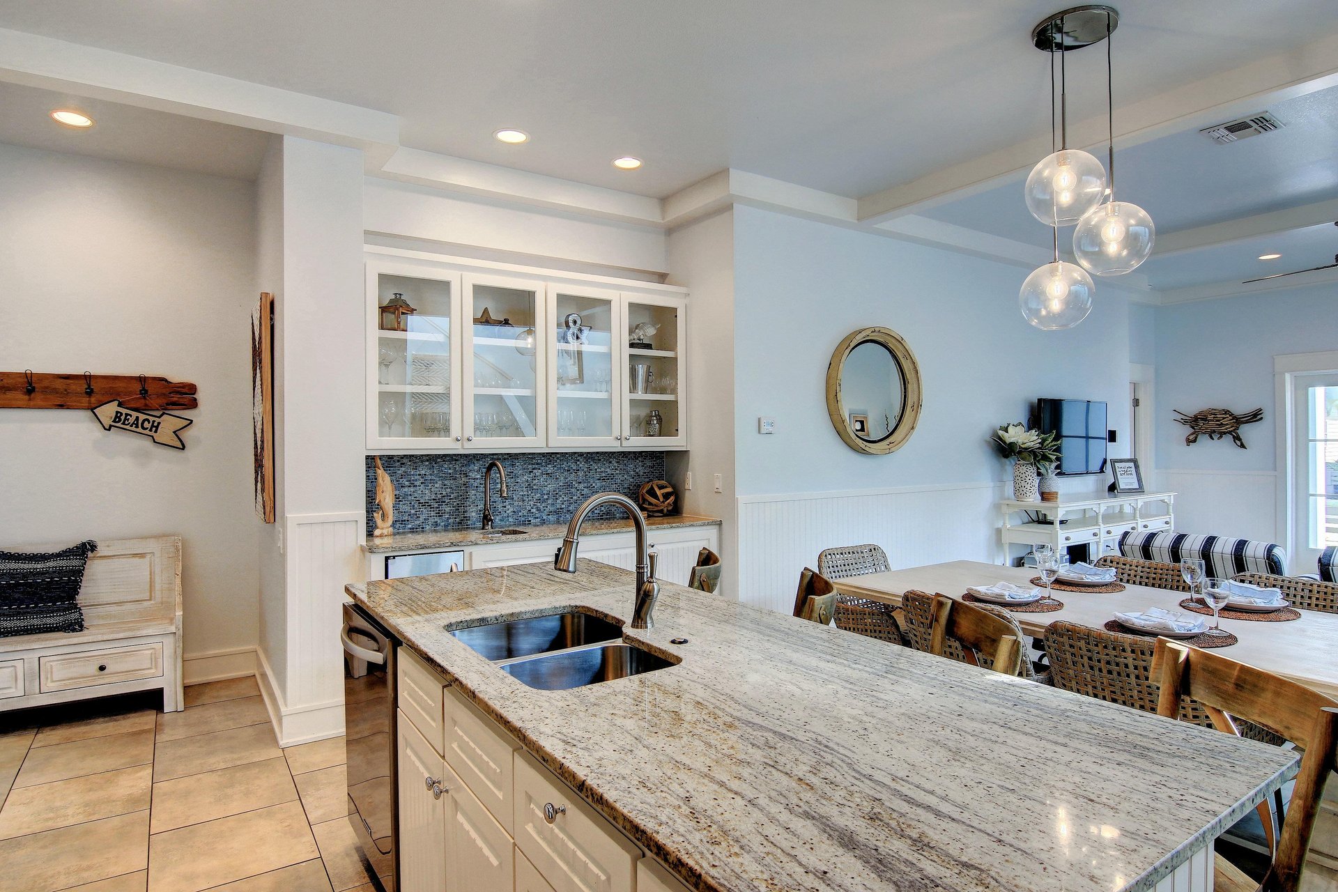 Casa Del Mar  1st Floor Kitchen