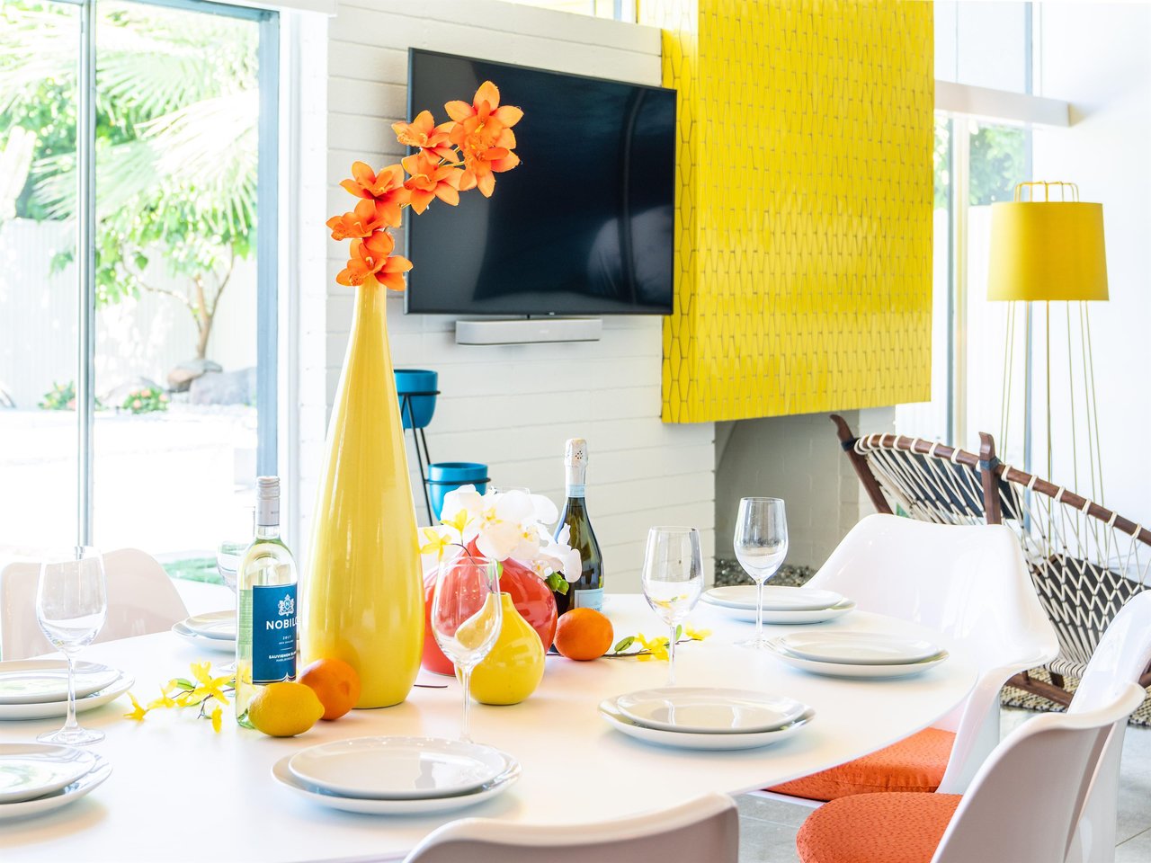 Colorful Dining