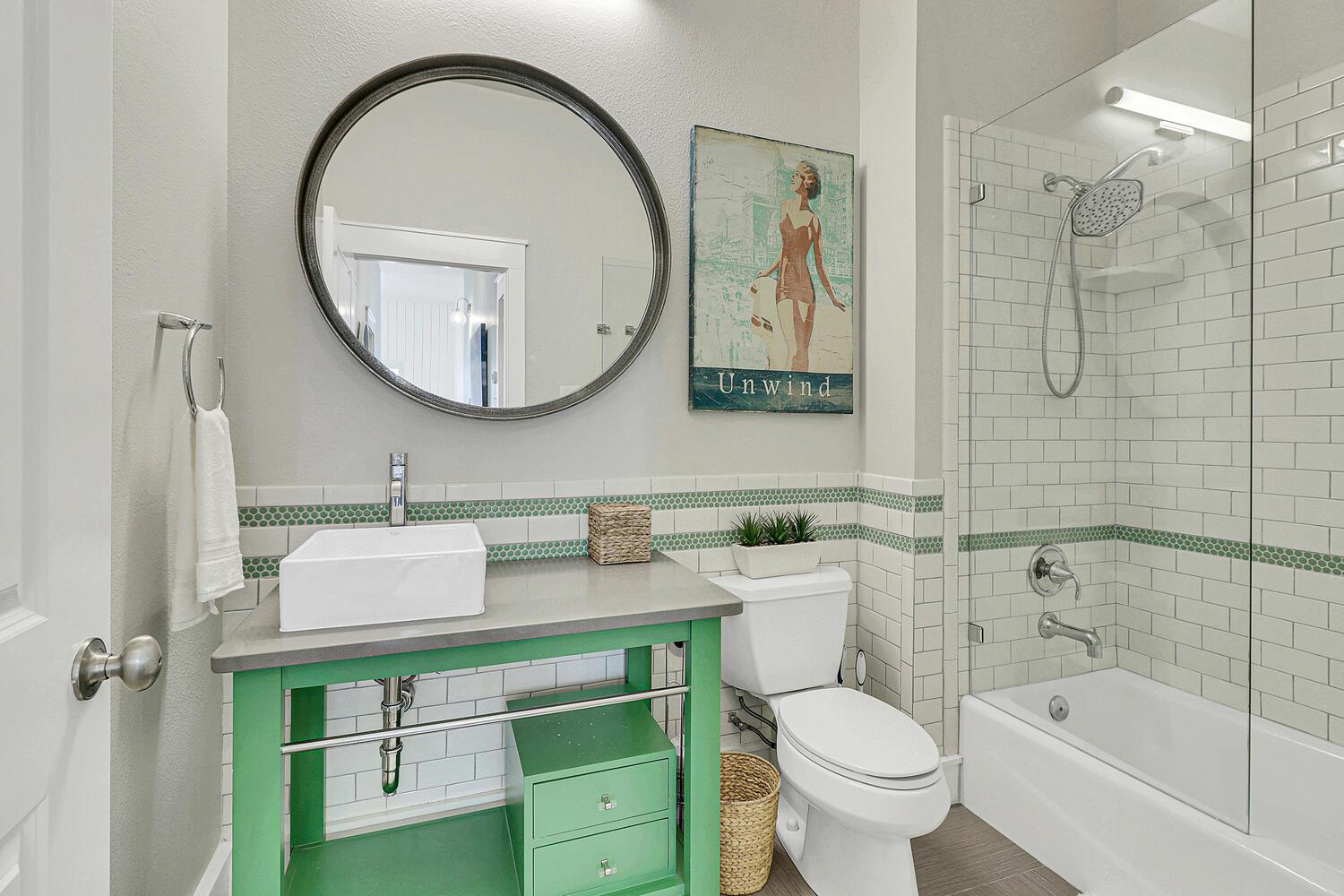 2nd Floor Shared Bathroom