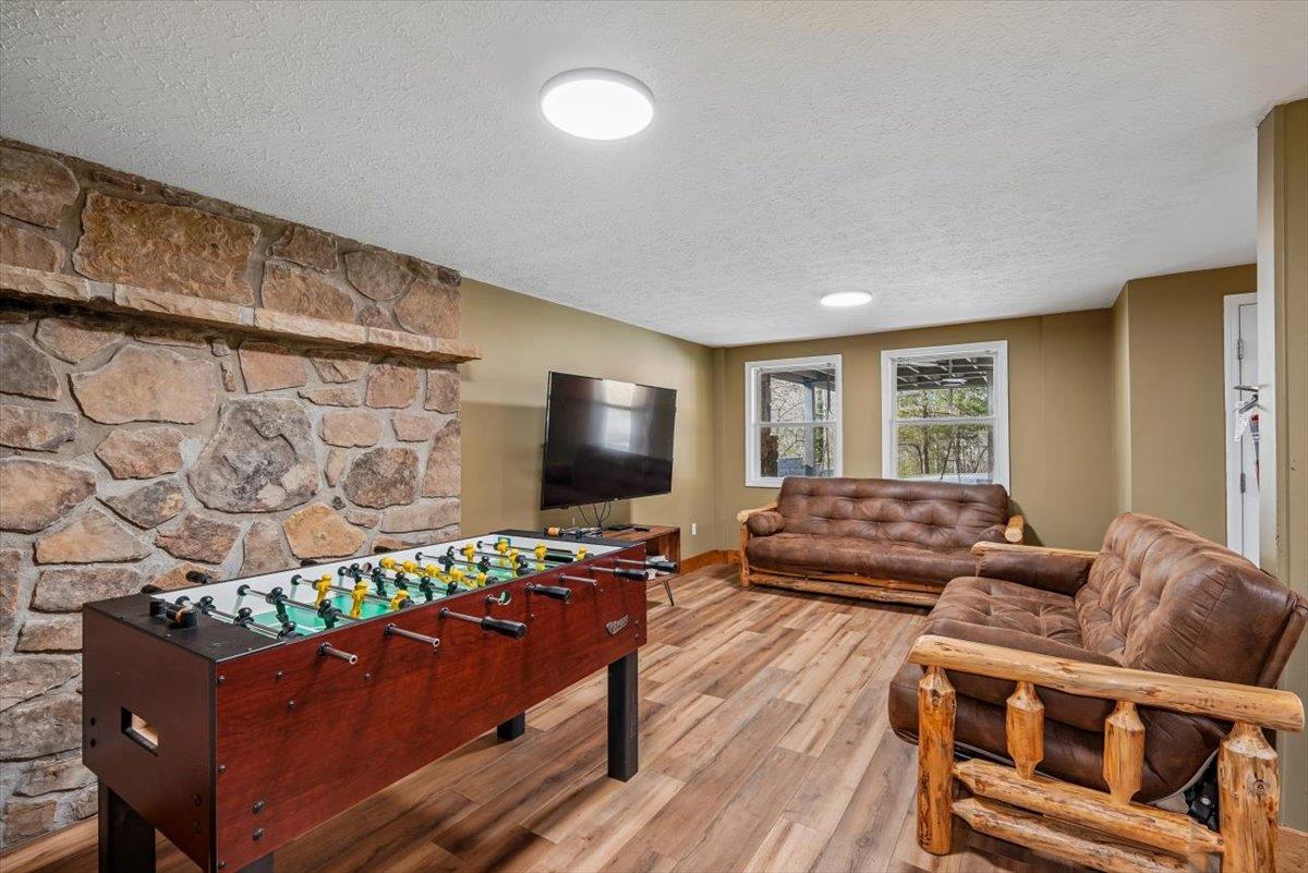 50Recreation Room