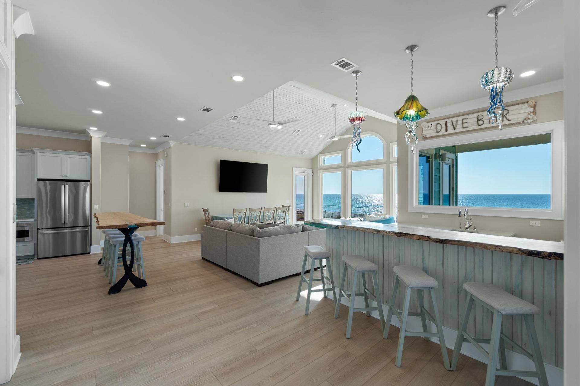 Living Room  Bar