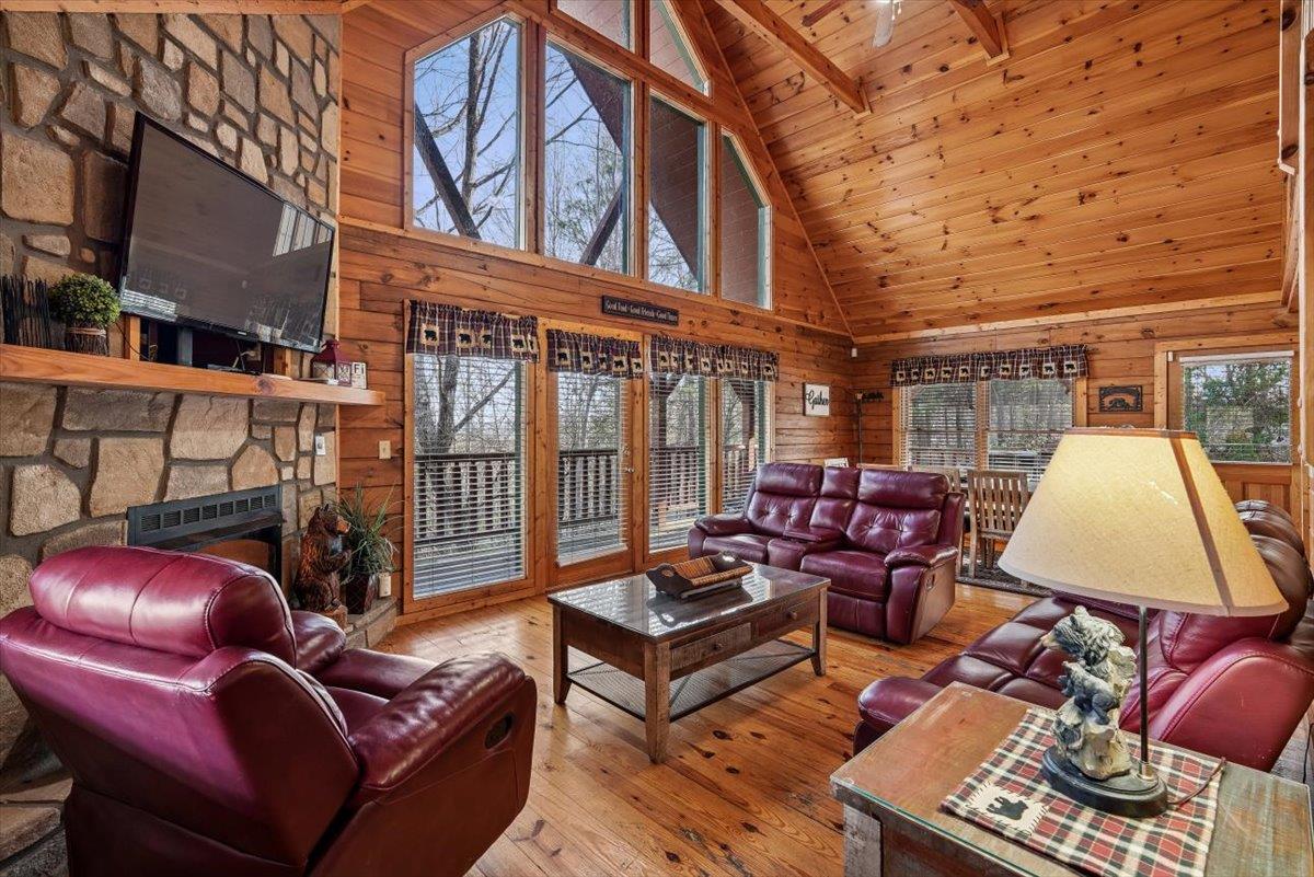 21Living Room