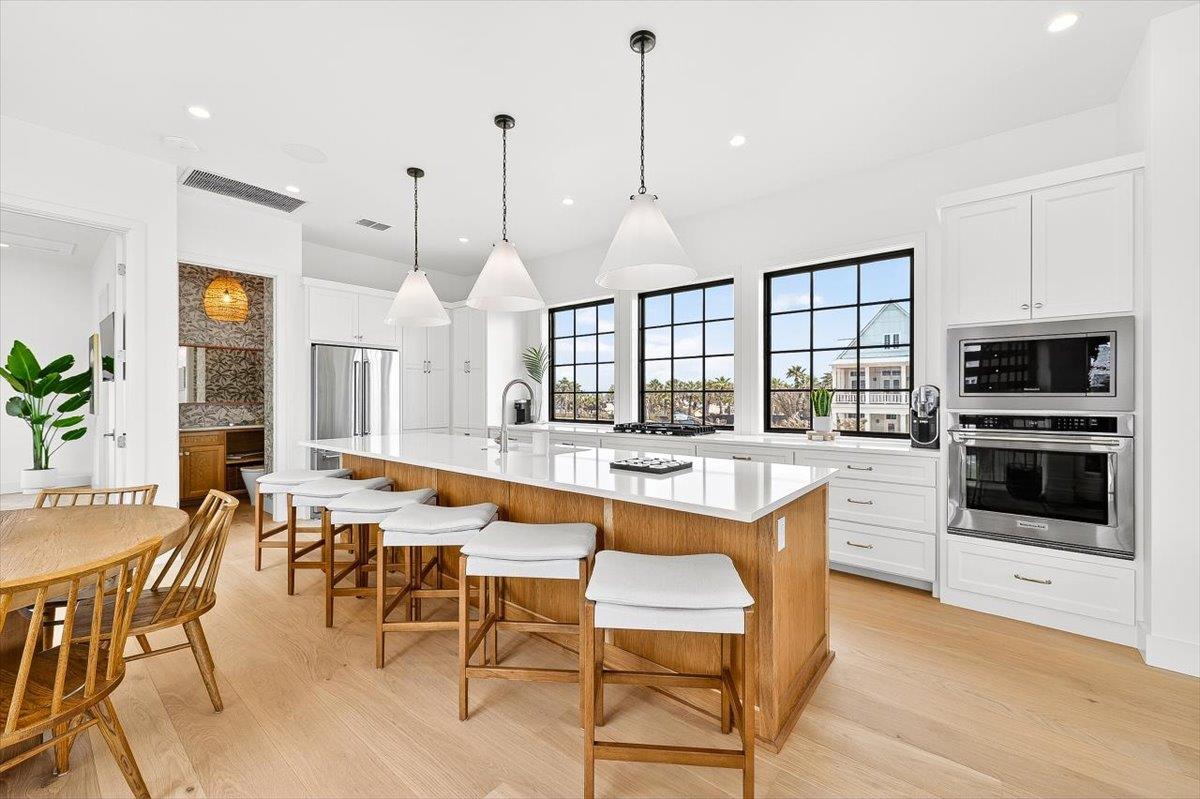 Kitchen, 2nd Floor
